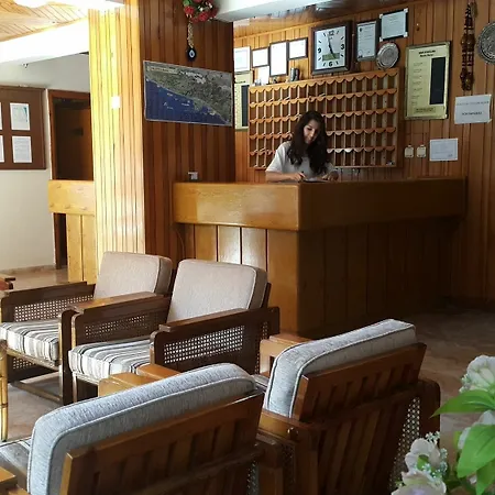 Midi Hotel